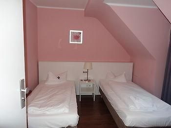 Altstadt Hotel Barcelona デュッセルドルフ エクステリア 写真
